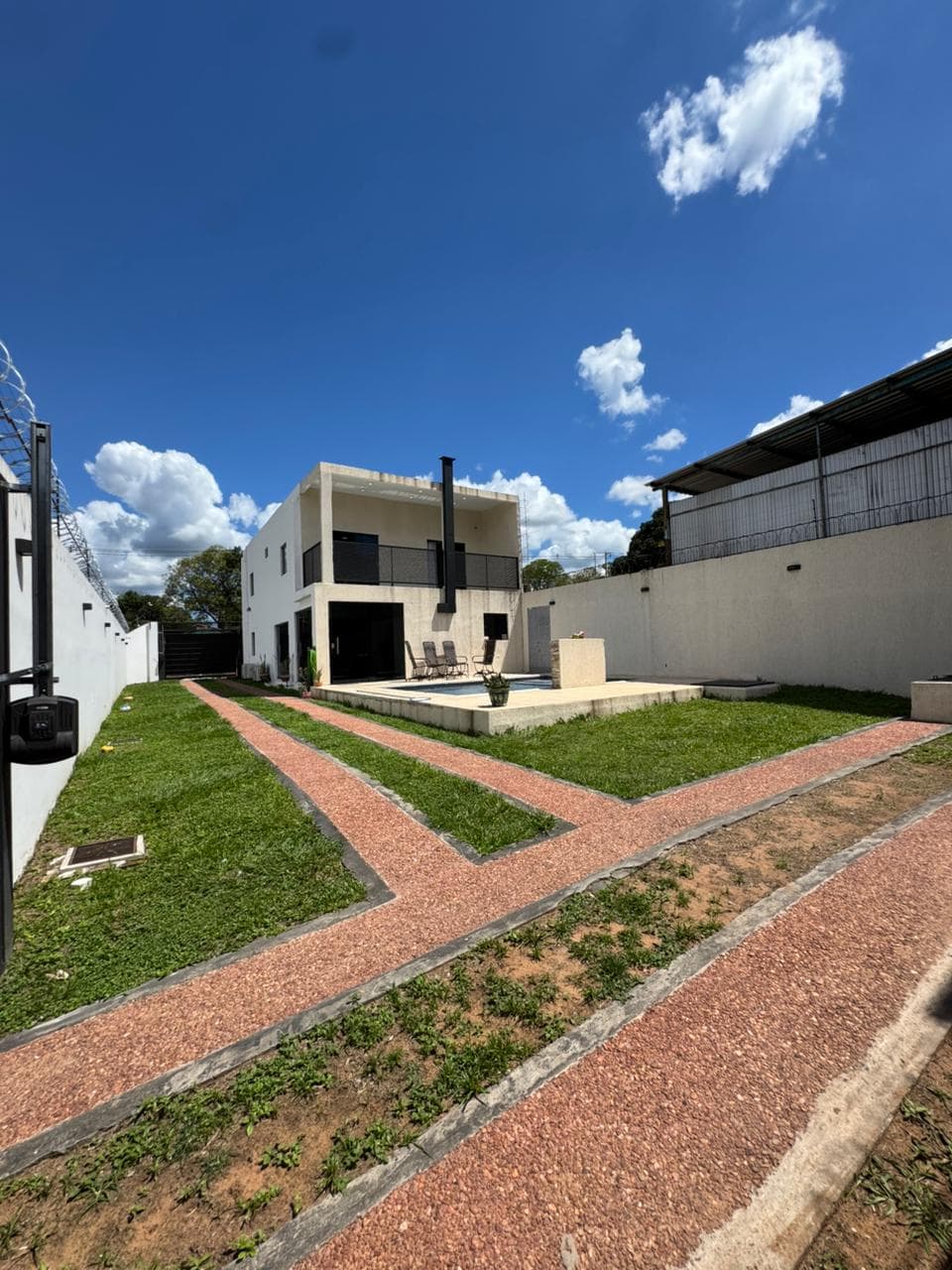 Casa con piscina - Lambaré San Isidro, foto 1