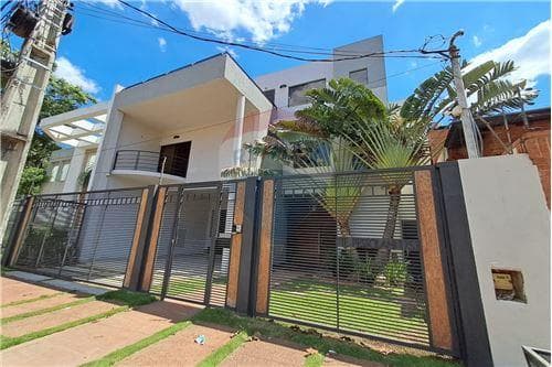 Casa-alquiler-py Asunción Mburucuyá Tte Cesar Velazquez