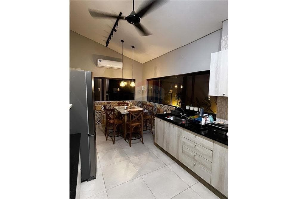 Casa en sajonia a pasos de colon — foto 4