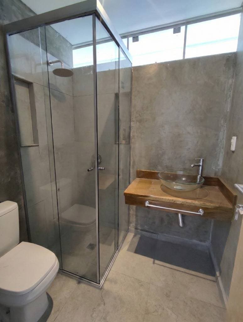 duplex a estrenar de 4 dormitorios en Fernando de la Mora zona norte, foto 2