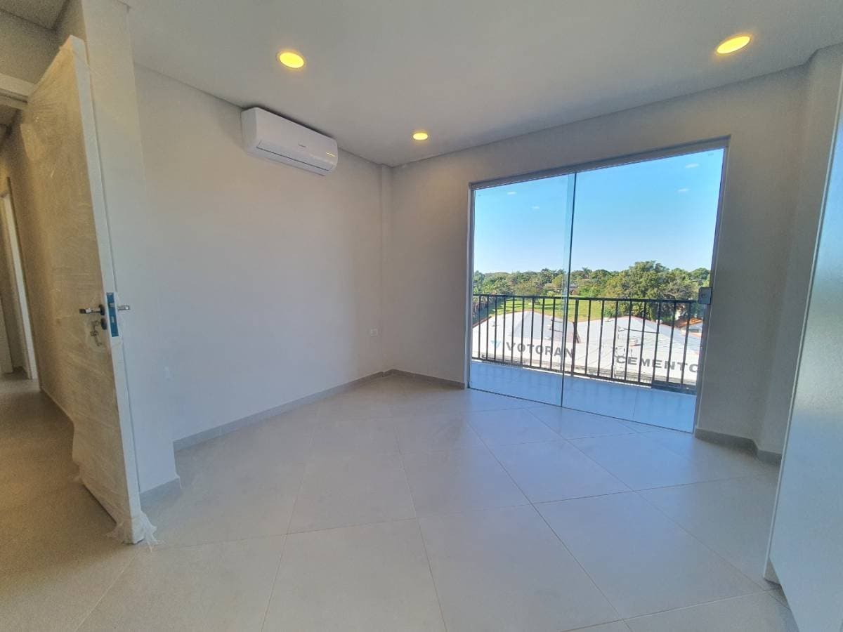 Departamento a estrenar en Luque, foto 2