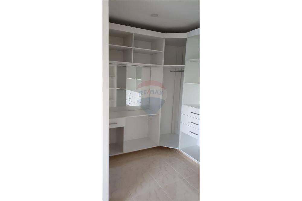 5 dúplex en Lambaré - b° san rafael, foto 2