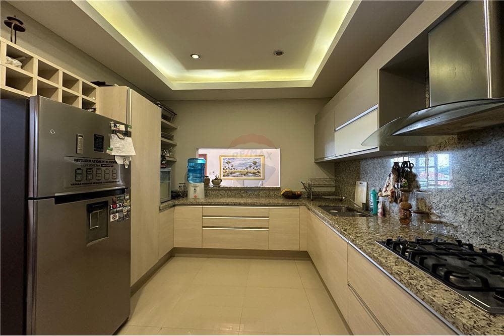 En venta amplio depto 3 habitac. en Barrio Recoleta, foto 5