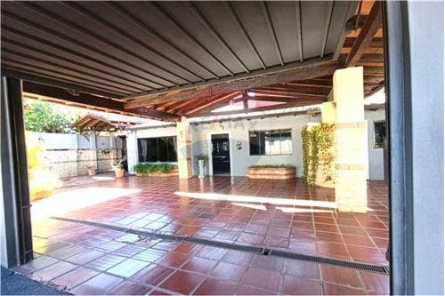 Casa en venta, lambare, foto 2