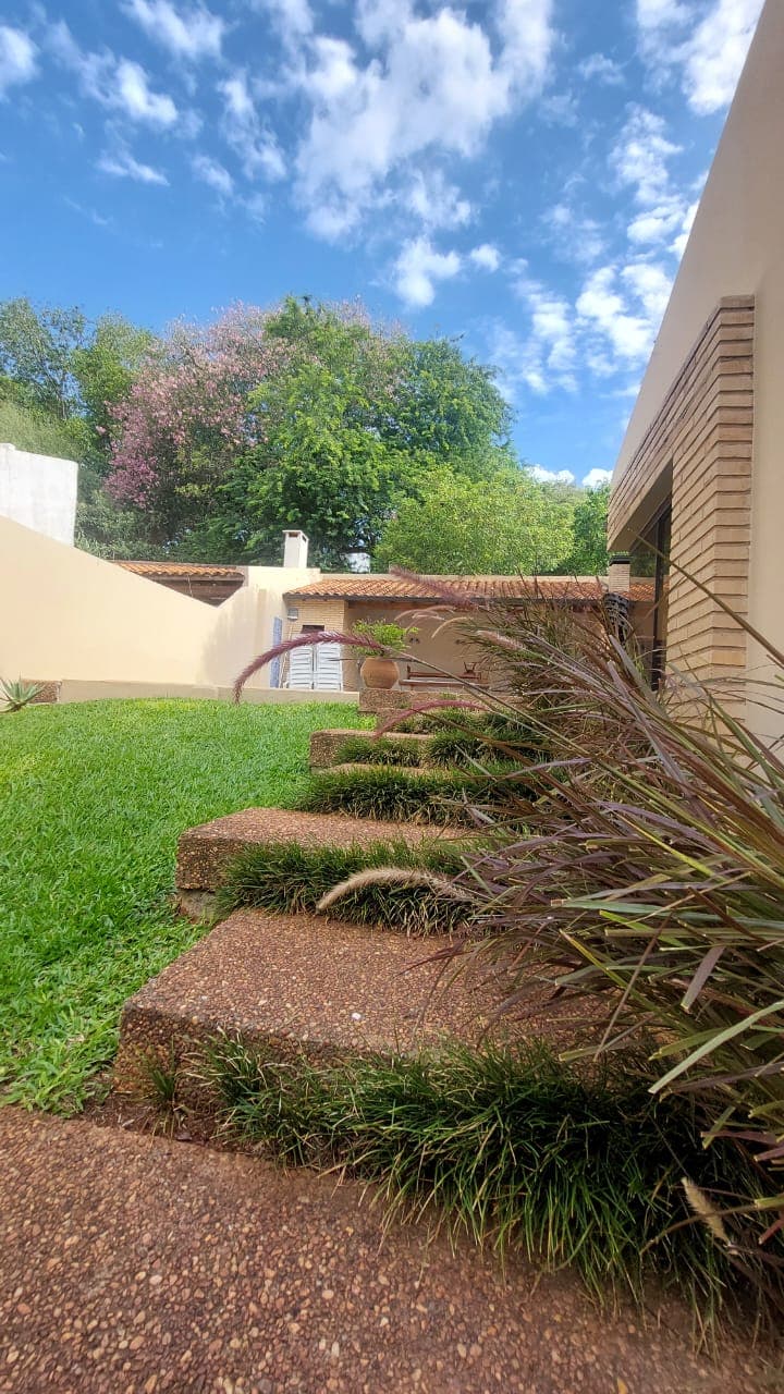 En Venta Casa toda en planta baja de sólida construcción - Carpinelli — foto 4