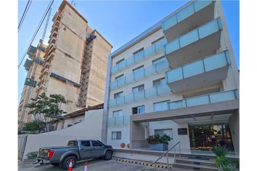 En Venta | Amplio Departamento Carmelitas, Asu, foto 1