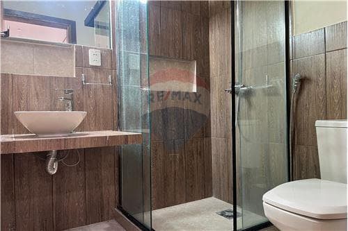 Chalet-Venta-PY Central Villa Elisa, foto 4