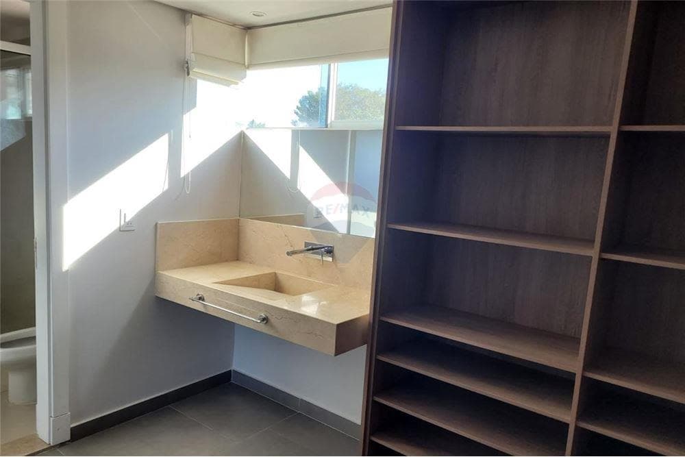 Casa minimlista en lambare valle apu'a, foto 3