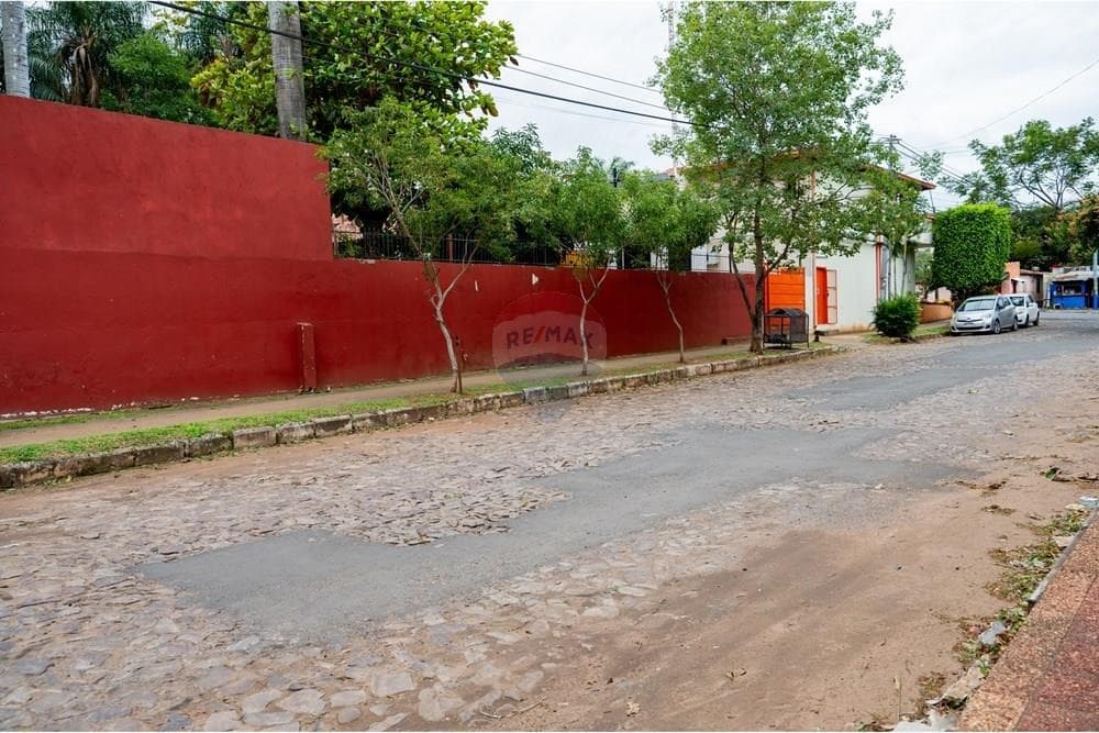 Santísima Trinidad: terreno premium sobre avenida, foto 3
