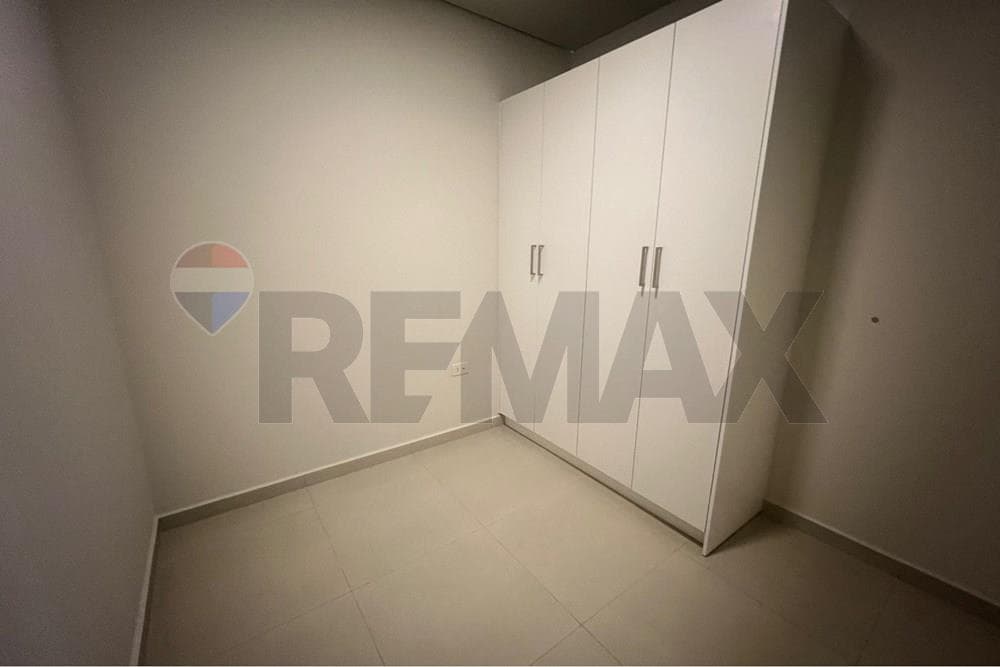 Departamento - Alquiler - Luque, Paraguay