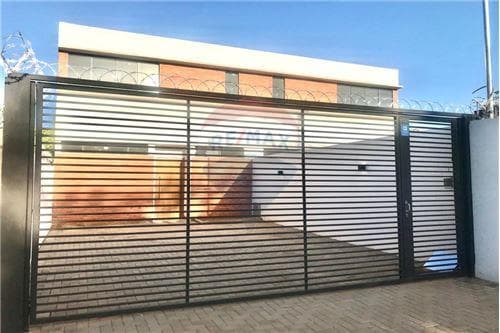 Duplex-Venta-PY Central Luque Cañada Garay COD.185