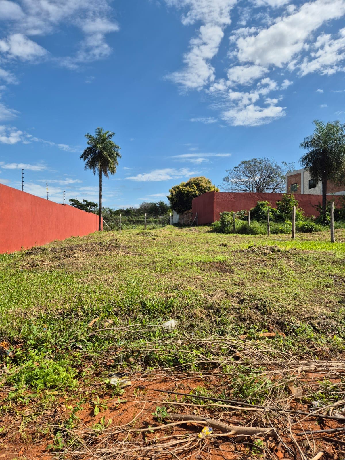 Terreno de 360 m² en Venta – Loma Merlo, Luque