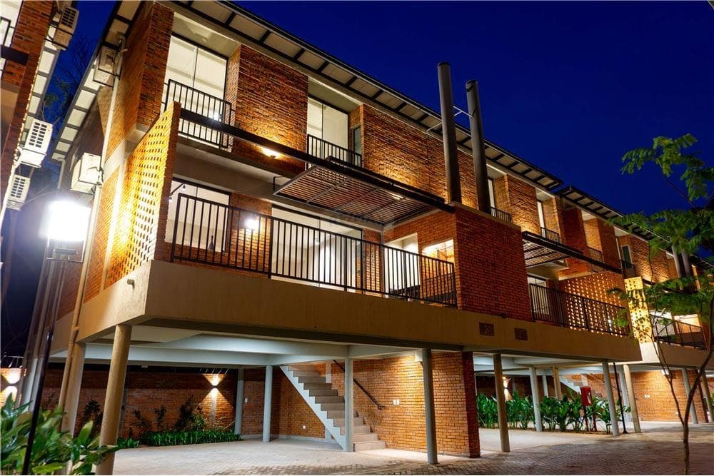 Alquilo vivienda en Town Houses Laguna