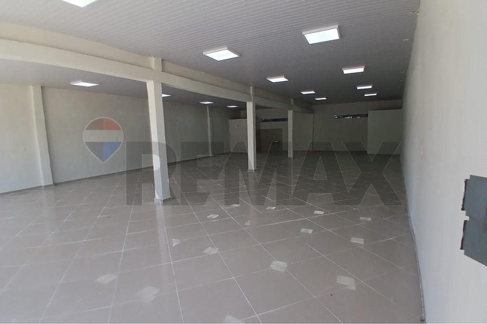 Local Comercial - Alquiler - Caacupé, Cordillera, Paraguay, foto 1