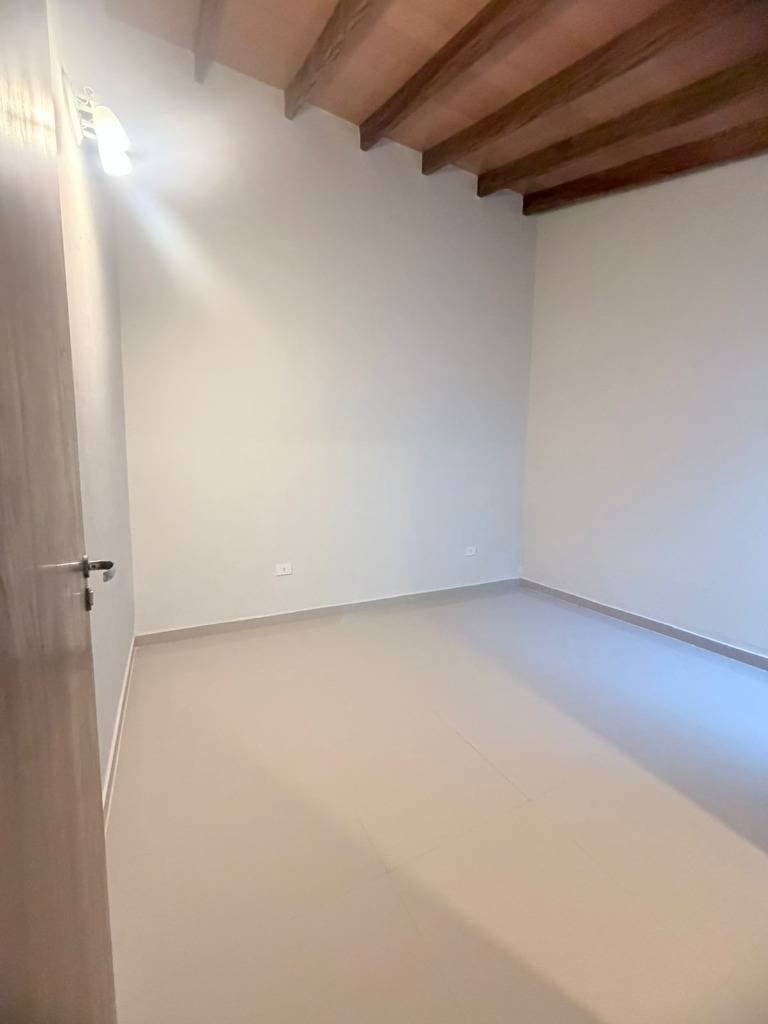 Duplex en lambare — foto 4