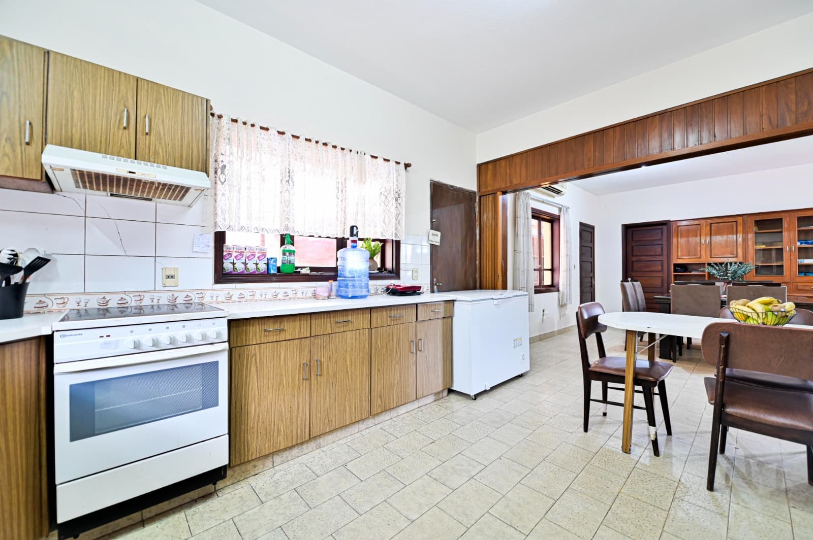 Casa con piscina en Recoleta Asuncion lote de 627 M2, foto 2
