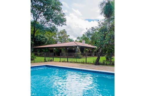 hermosa Casa Quinta en Aregua, foto 5