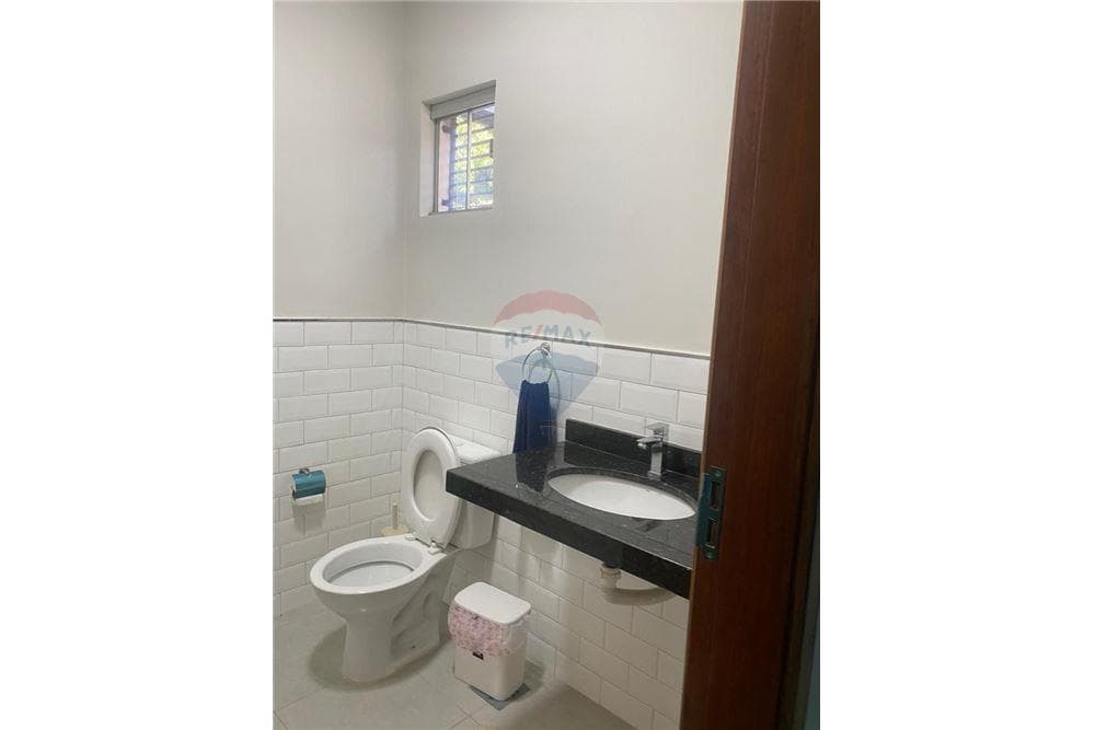 Oficina - Alquiler - San Lorenzo, Paraguay, No te lo pierdas!, foto 5
