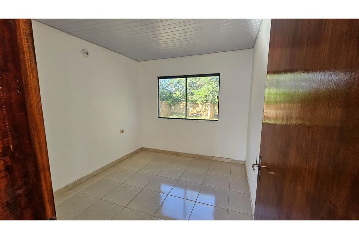 Duplex en venta en Isla Bogado Luque, foto 4