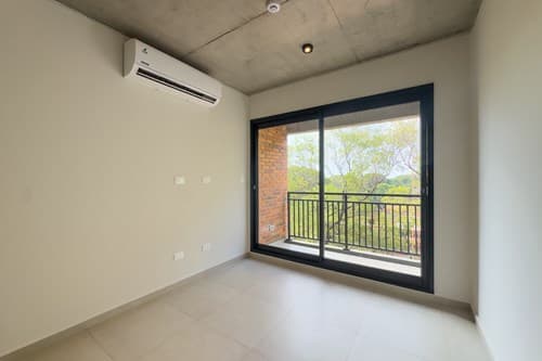depto 1 dorm a estrenar con amenities en Luque con cochera — foto 3