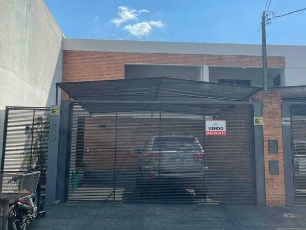 Dúplex Frente al Colegio Santa Ana