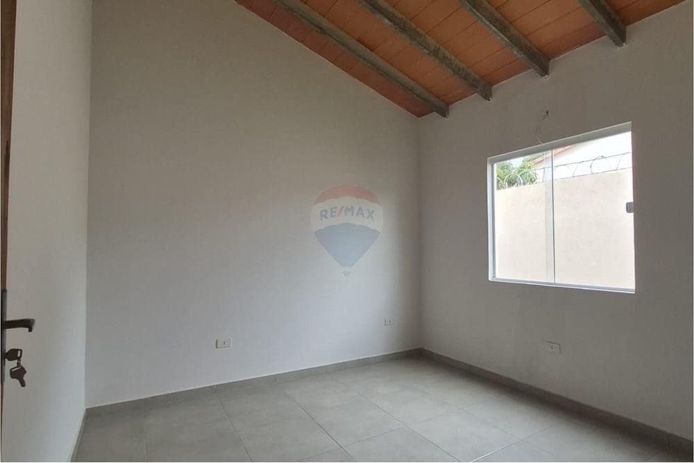Casa - Venta - Paraguay Mariano Roque Alonso, invierte en un hermoso hogar!, foto 3