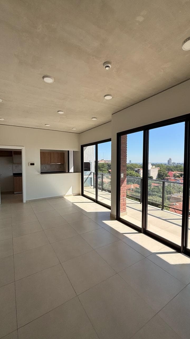 Hermoso y Amplio Dpto de 3 Habit en Suite, foto 1