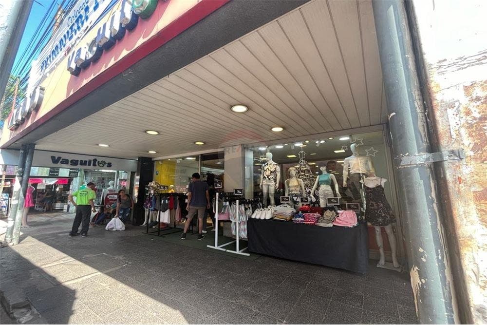 Local comercial con renta activa en el mercado de San Lorenzo, foto 1