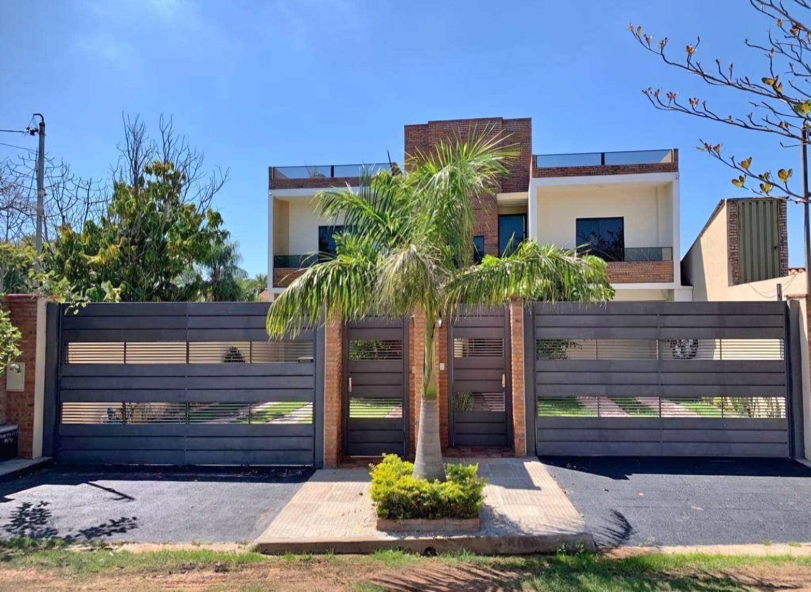 Vendo Hermosa Casa Con Vista Al Aeropuerto Silvio Pettirossi