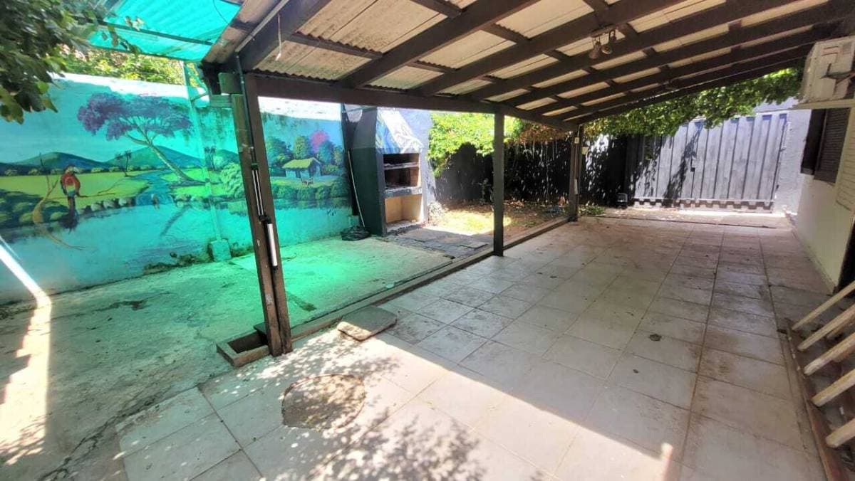propiedad en esquina Villa Adela – Luque (Z/ Supermercado Los Jardines), foto 3