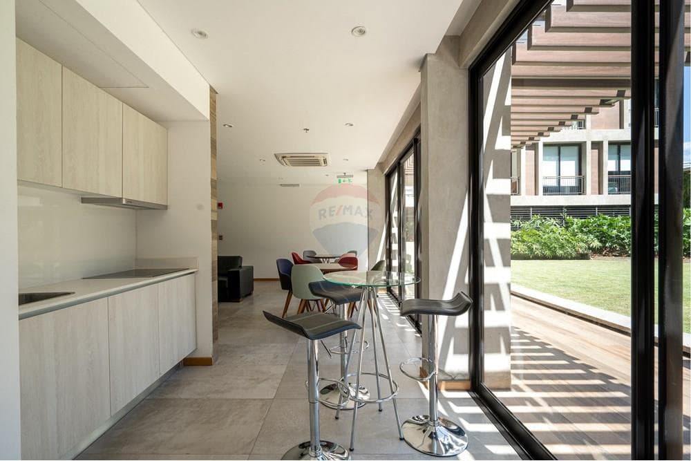 Departamento - Venta - Paraguay Asunción Villa Morra, foto 2