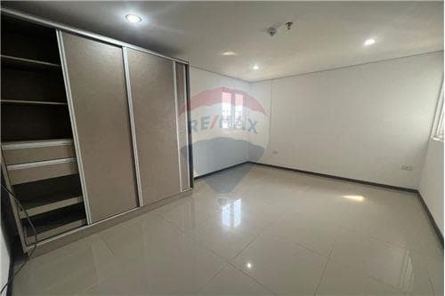 Departamento-Alquiler-PY Asunción Las Lomas (Carmelitas), foto 5