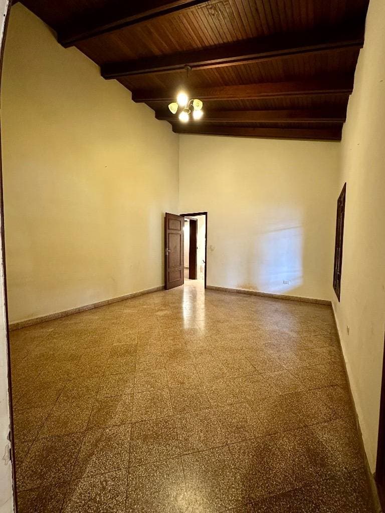 Casa en barrio mburucuyá, foto 4