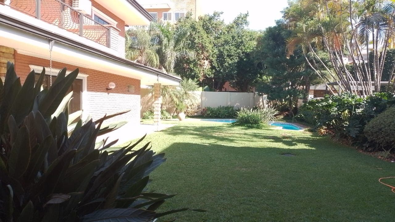 Amplia Casa En Barrio Las Lomas Asunción, foto 2