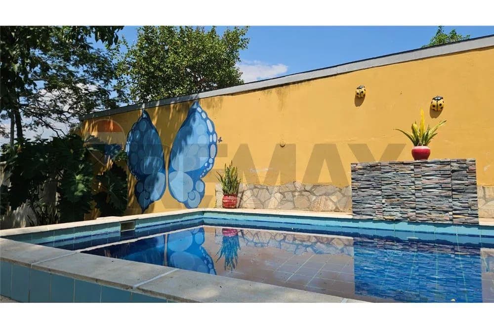 Bella Quinta con Piscina en el Centro de Nueva Colombia — foto 4
