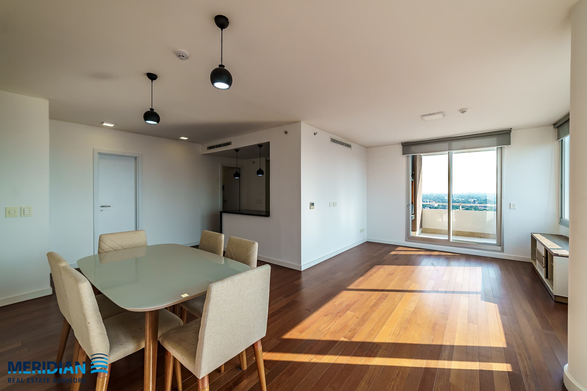 Exclusivo 3 Dormitorios en SkyTower! Terraza de 75 m2!, foto 2