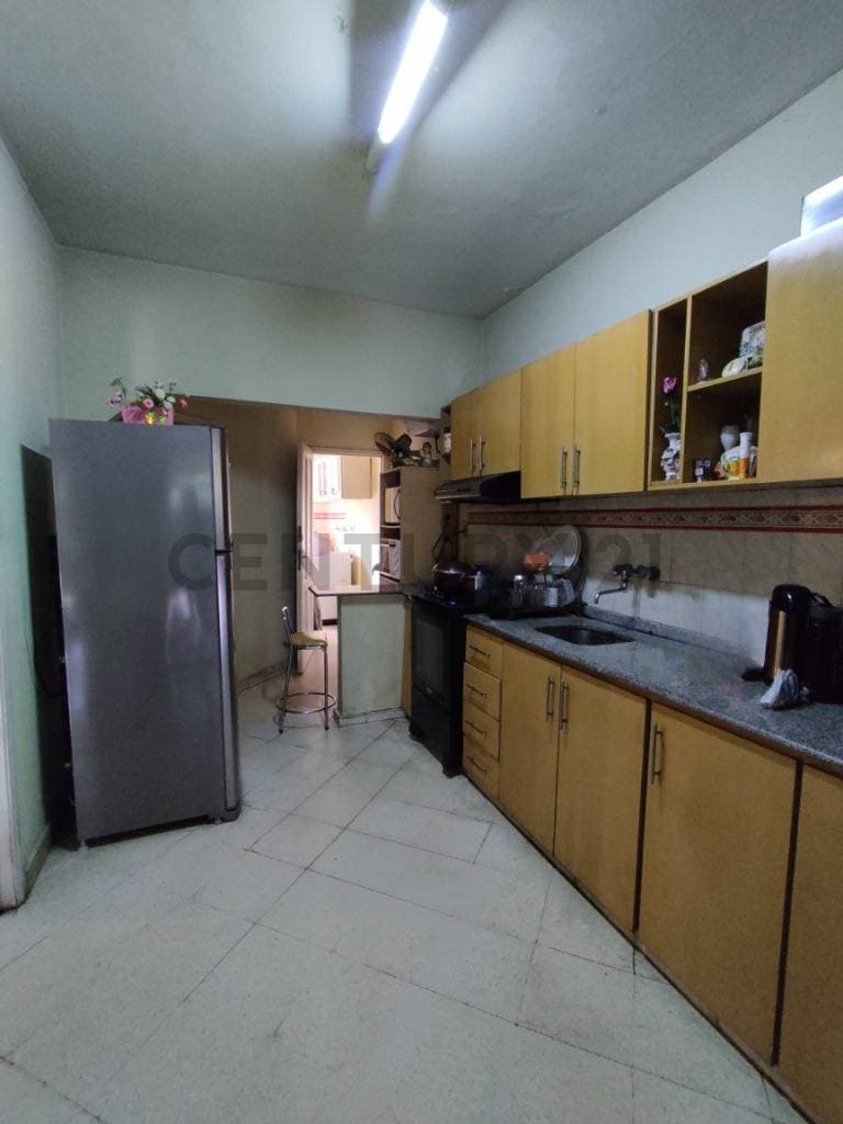 casa de 3 habitaciones en el barrio Villa Aurelia de Asunción, foto 5