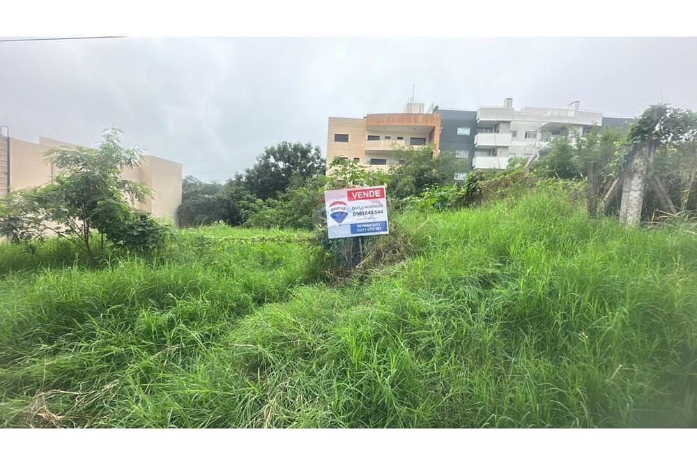 EN VENTA – Terreno en Barrio Mburucuyá !!, foto 3