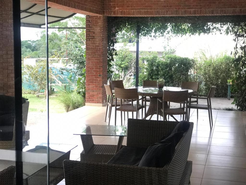 Alquilo/VENDO Hermosa Casa en Surubii de 2.000 m2, foto 5