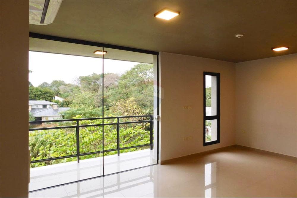 Moderno departamento en insignia 4, Luque, foto 4