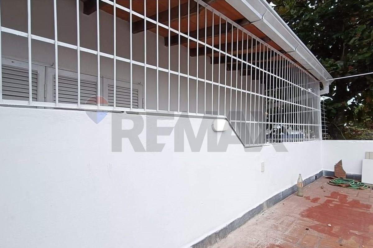 Duplex con local comercial, foto 3