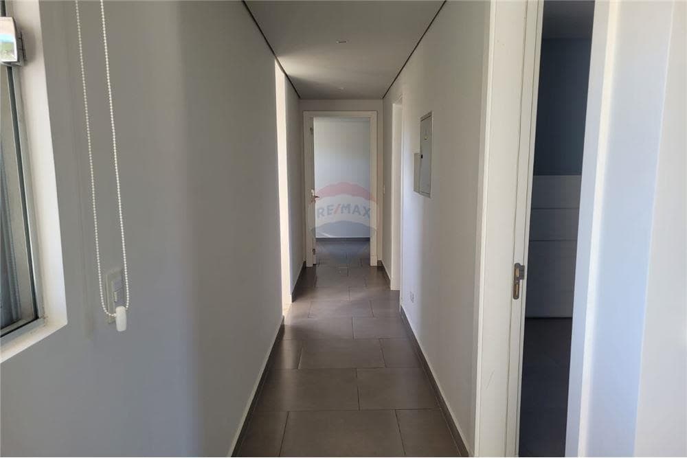 Casa minimlista en lambare valle apu'a, foto 5