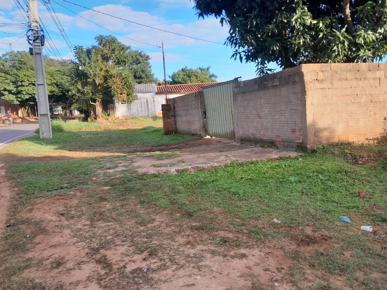 Terreno en esquina zona Luque sanber, foto 1