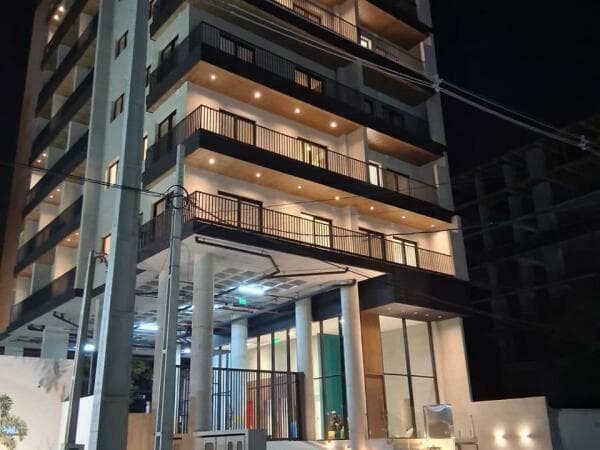 En Alquiler Monoambiente en barrio Las Lomas, foto 1