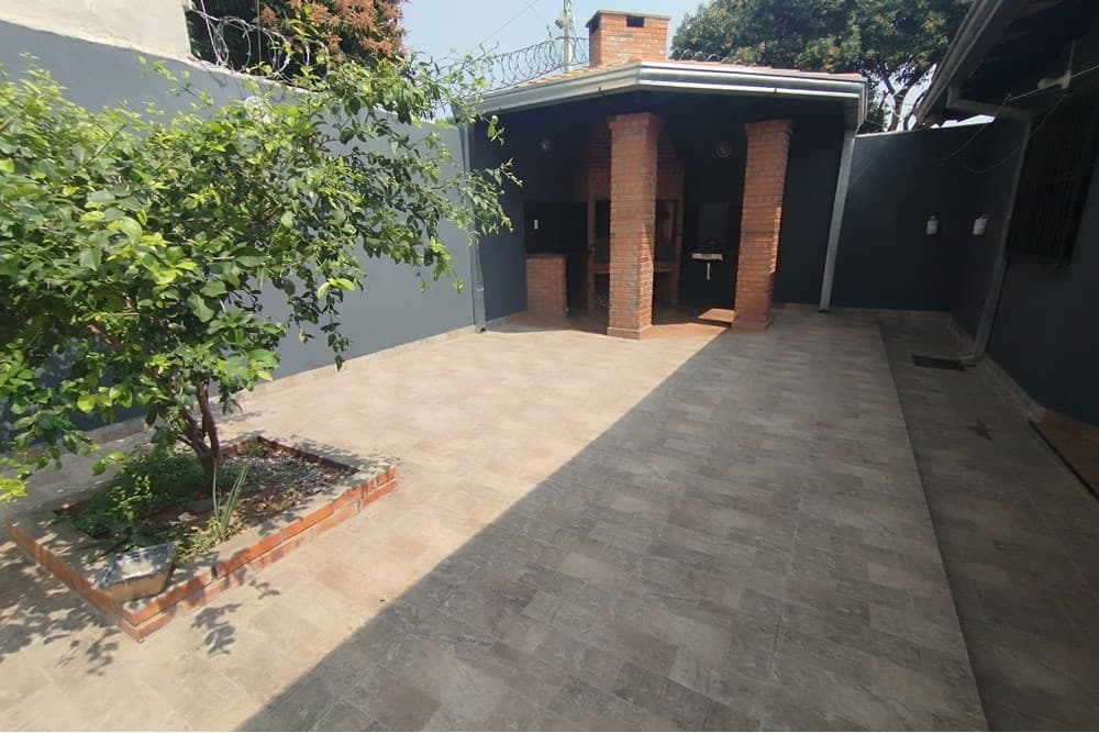 Casa en alquiler en Capiatá, foto 2