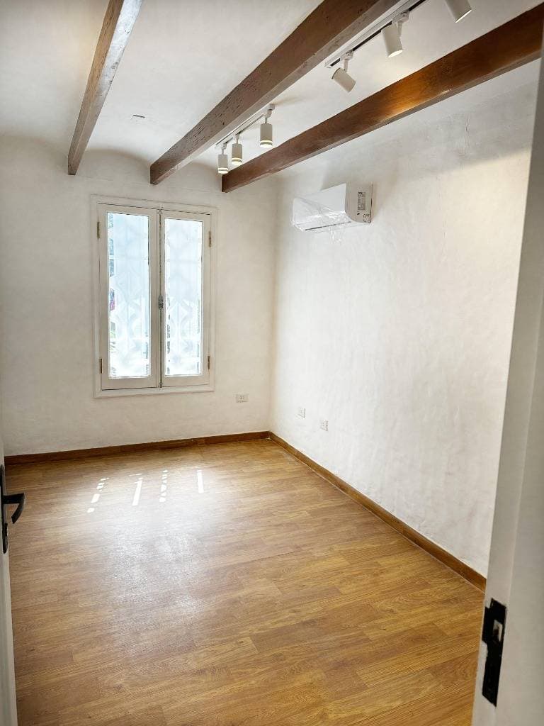 Casa para oficina en el barrio mariscal estigarribia — foto 3