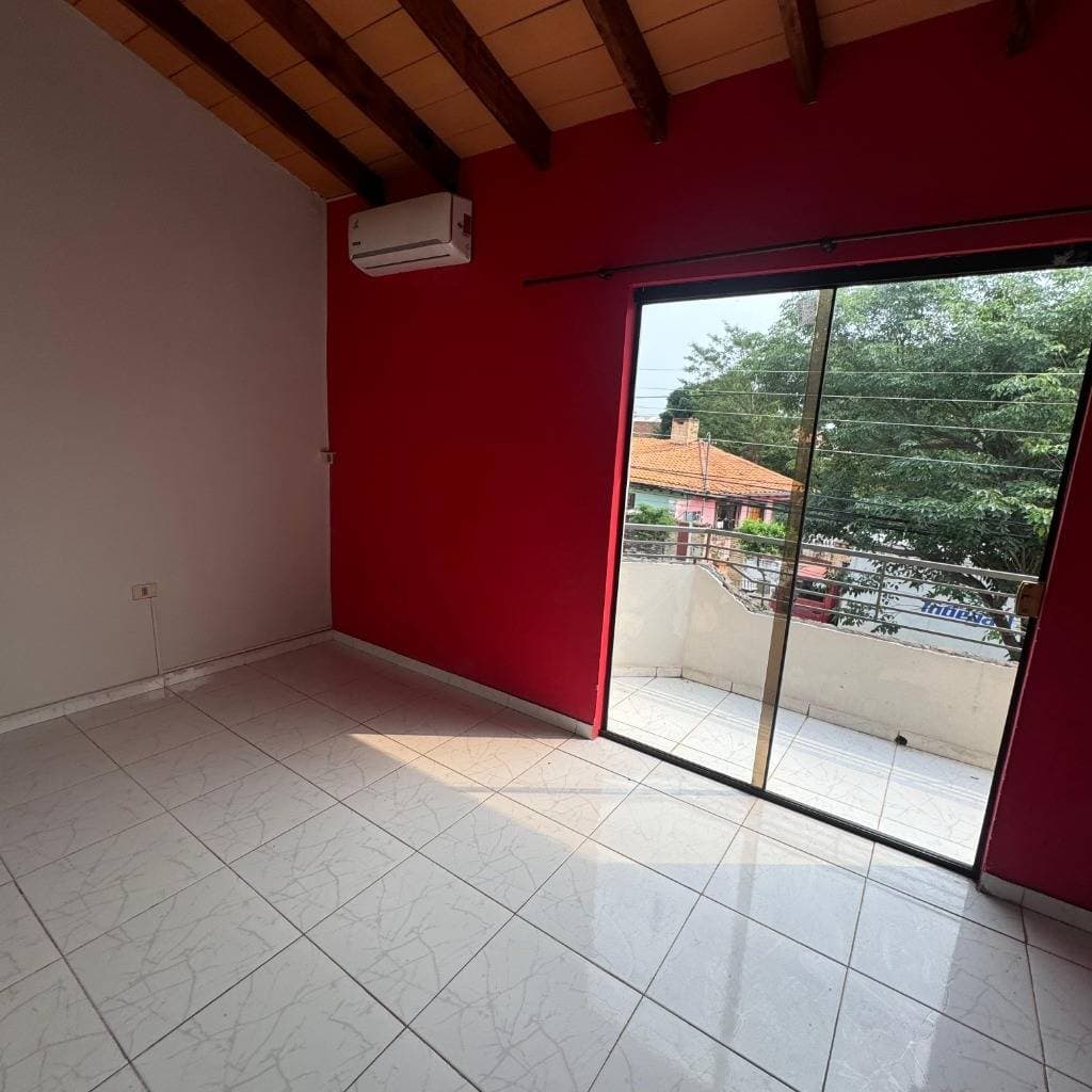 Duplex en Fernando de la Mora, foto 2
