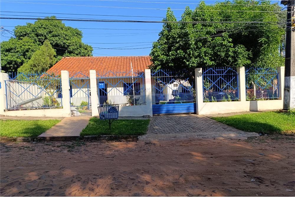 Vendo 2 casas con piscina en San Lorenzo
