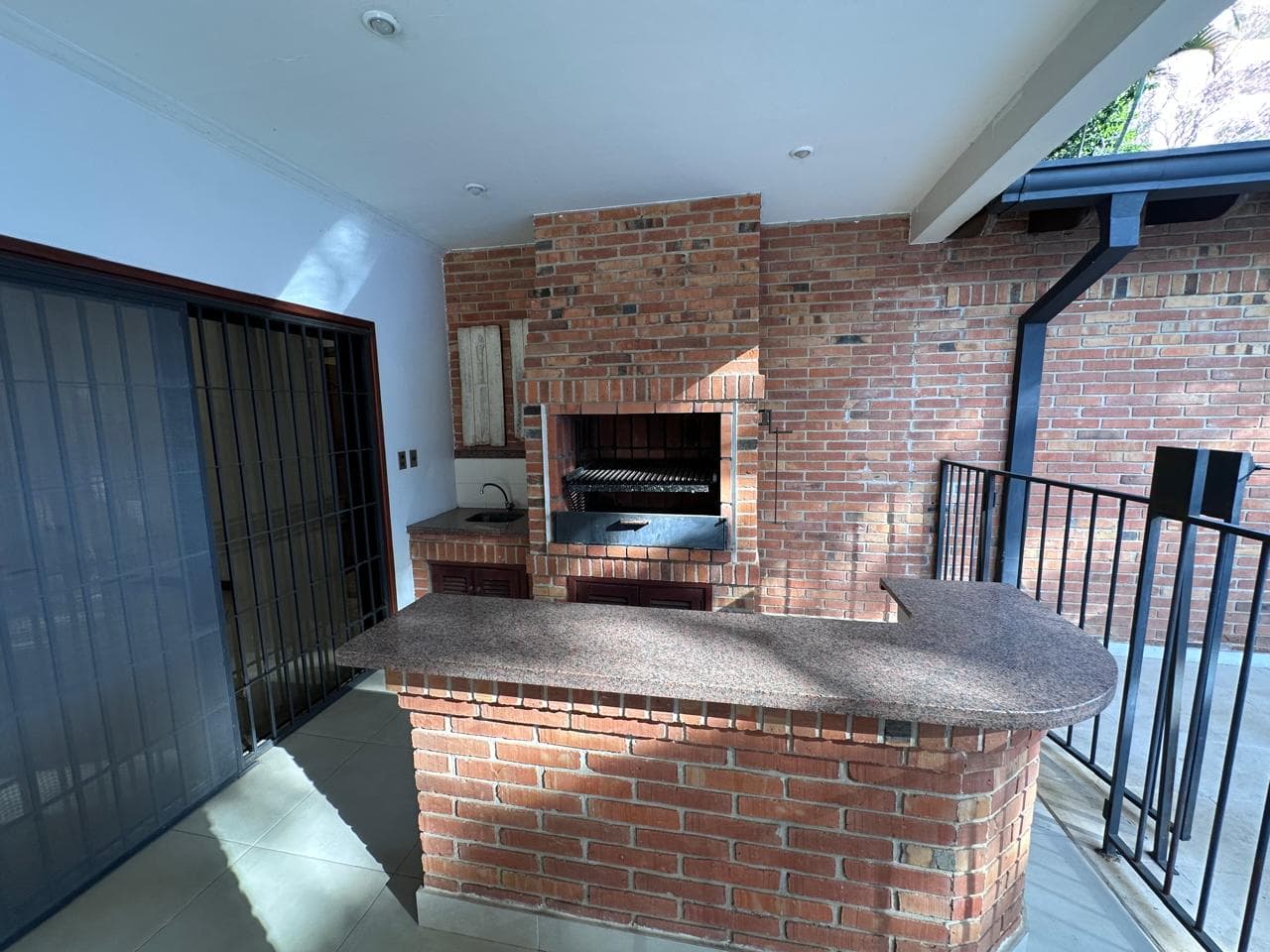 Residencia premiun en alquiler. Zona embajada de los eeuu, foto 3