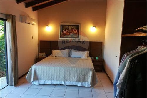 Casa en Fernando de la Mora, foto 5